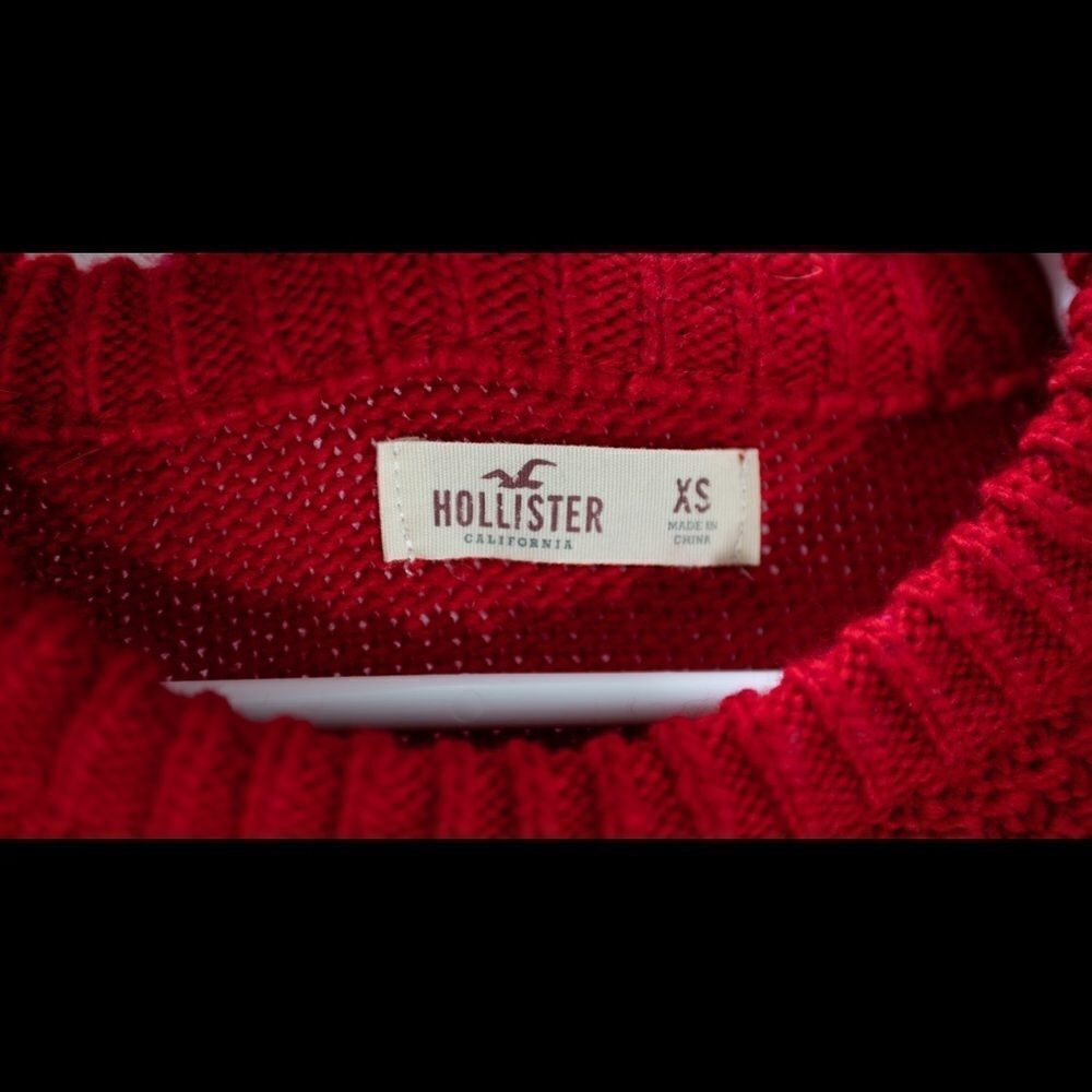 HOLLISTER • sweater - Picture 3 of 4